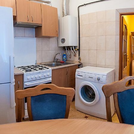 Apartamenty on Konyskogo 5\2 Lwów Zewnętrze zdjęcie