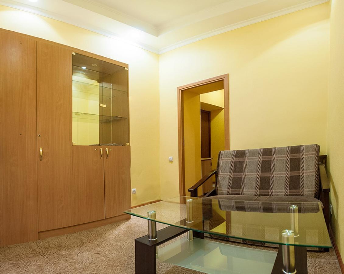 Apartamenty on Konyskogo 5\2 Lwów Zewnętrze zdjęcie